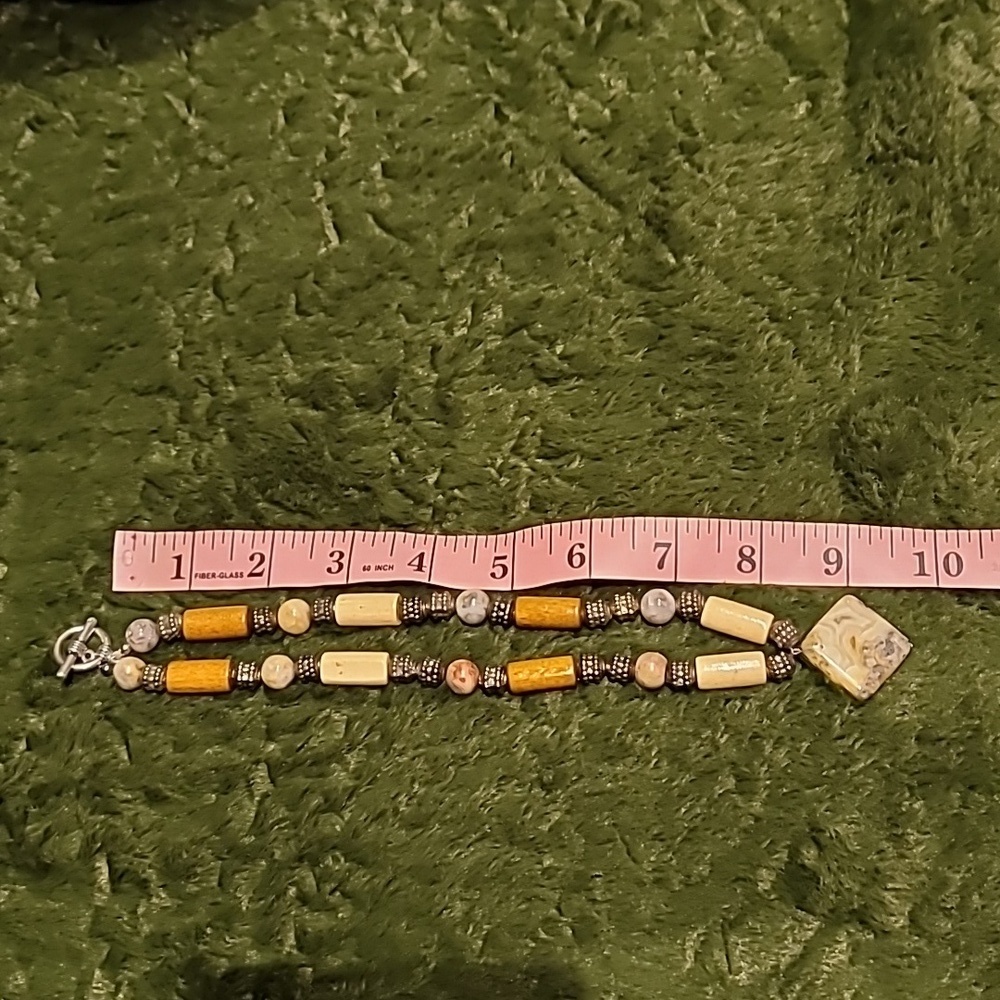 Vintage African Beaded Necklace with Some Natural Stones - Picture 6 of 6